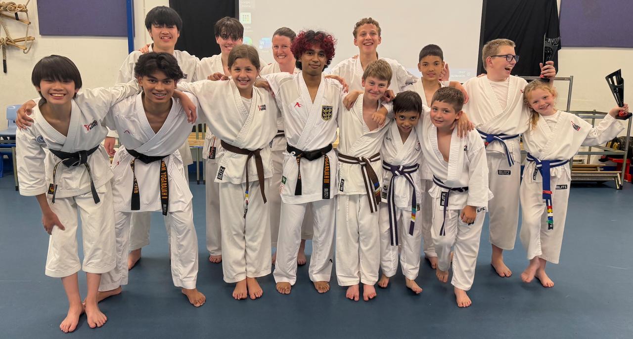 Forza Karate Club group